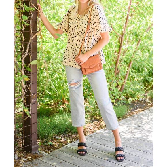 NEW NOW N FOREVER call me wild top in cream - Picture 2 of 5